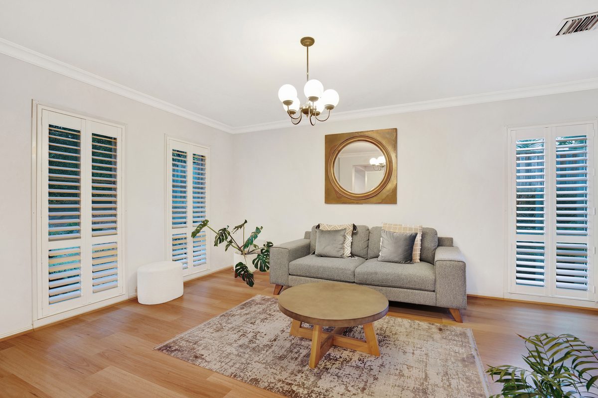 Hordern Road living